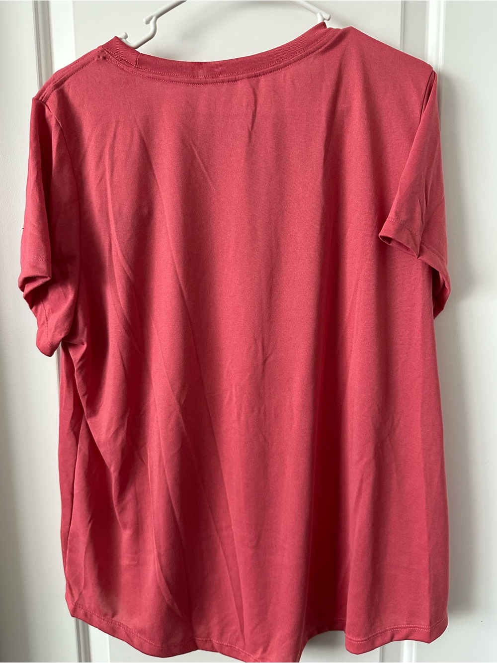 4 Nike woman’s Dri-FIT Short Sleeve Tee - Picture 8 of 16